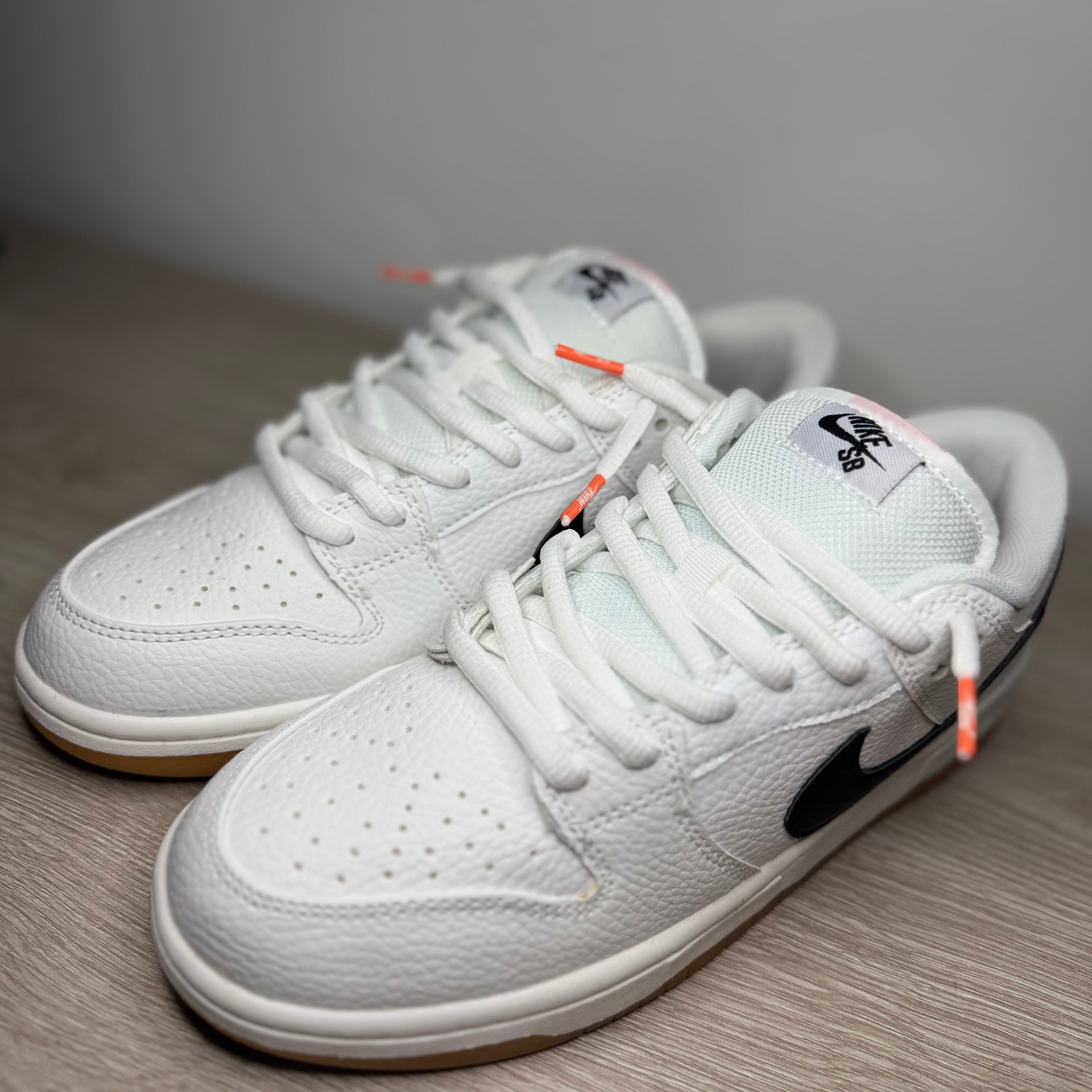 Nike Dunk Low White Gum