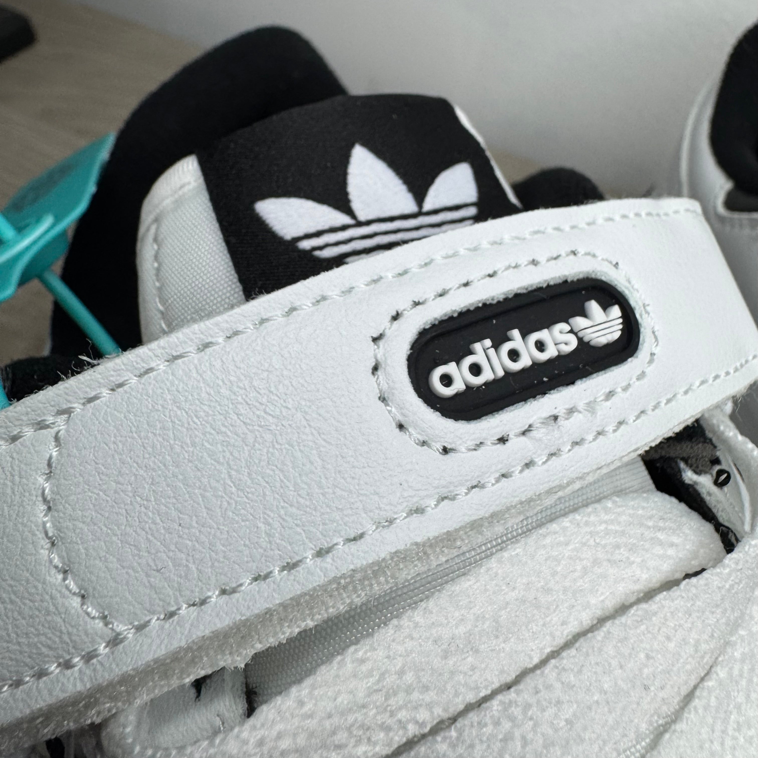 Adidas Forum Low Blanco/Negro
