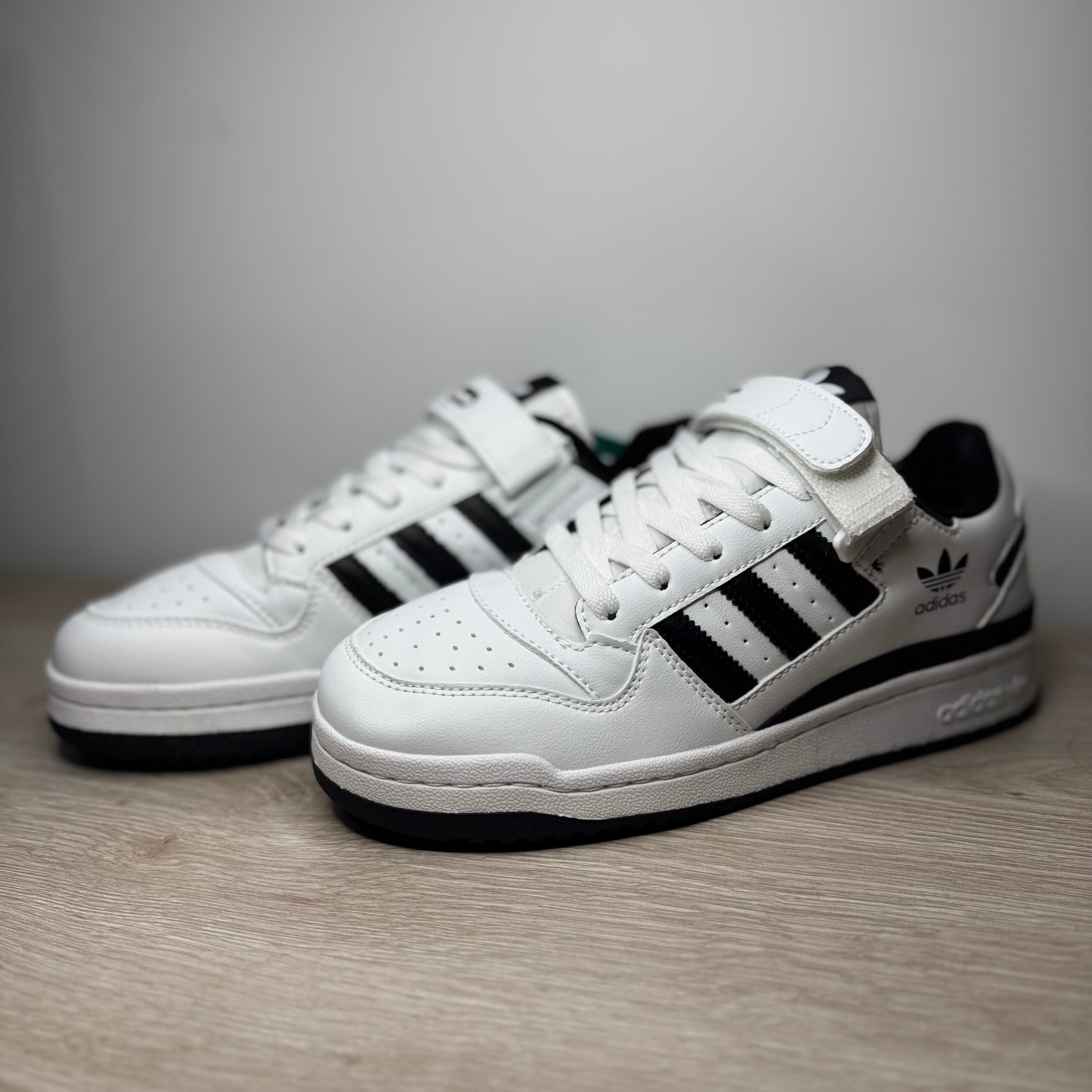 Adidas Forum Low Blanco/Negro